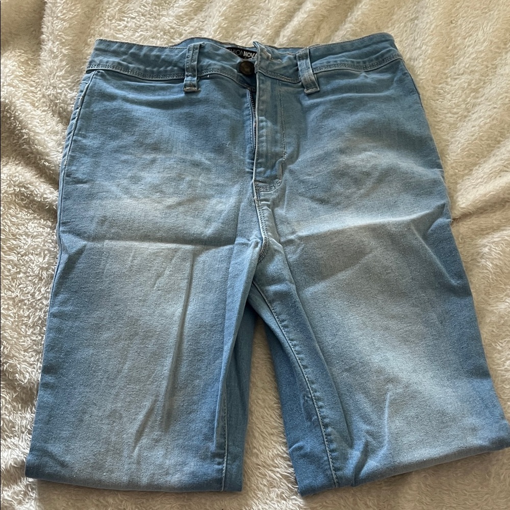Fashion Nova Light Blue Straight Leg Jeans - Picture 3 of 3